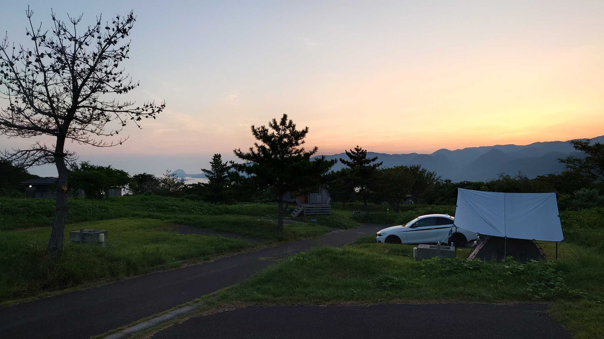 朝焼けと大野亀