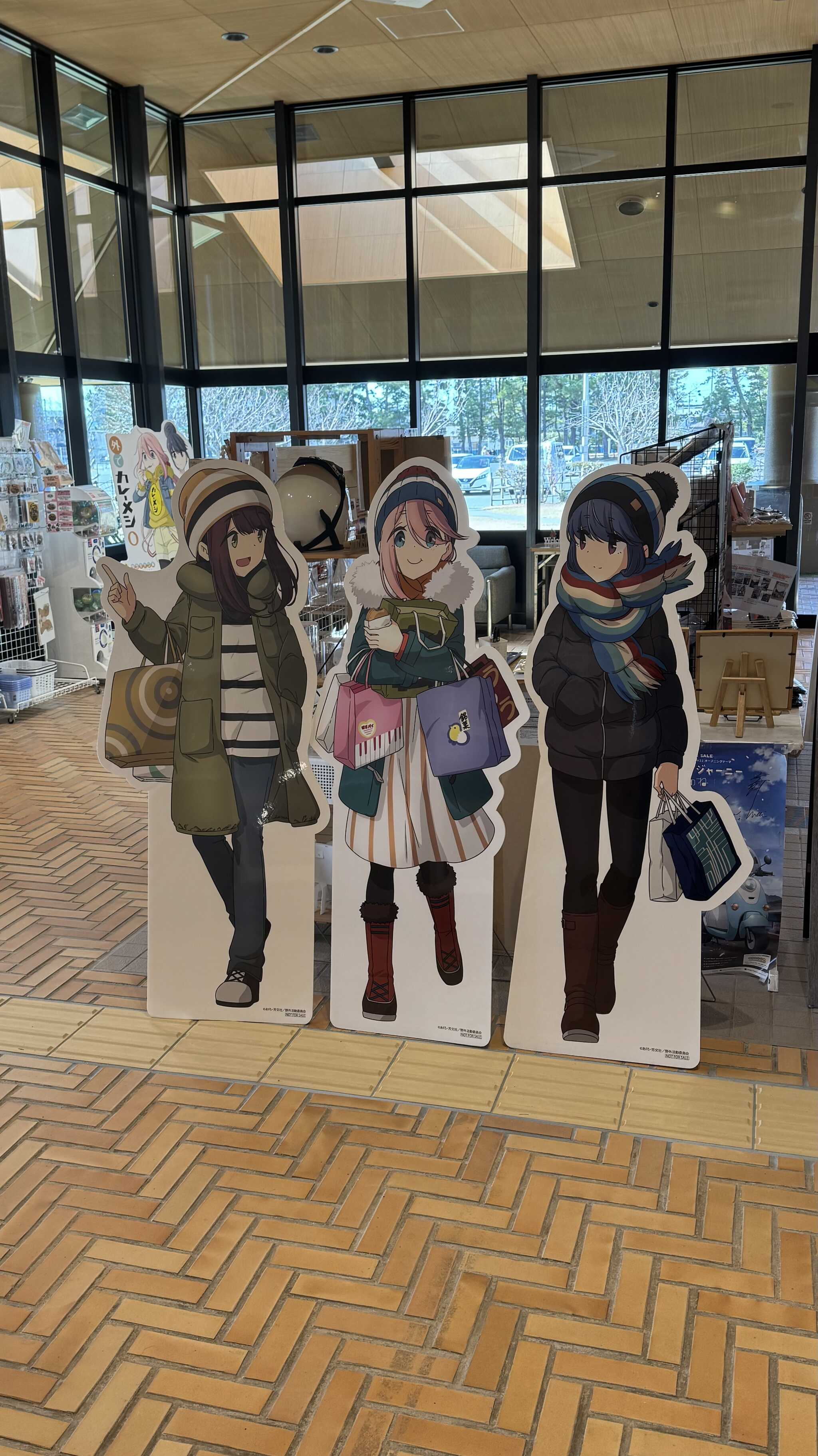 なでしこ達が出迎えます