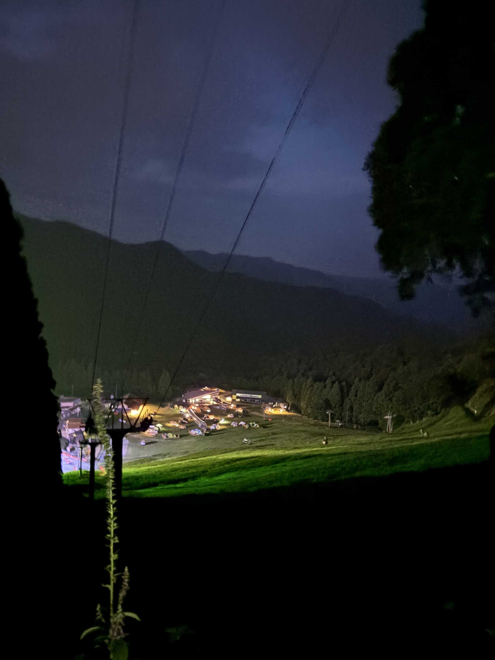 夜のリフト