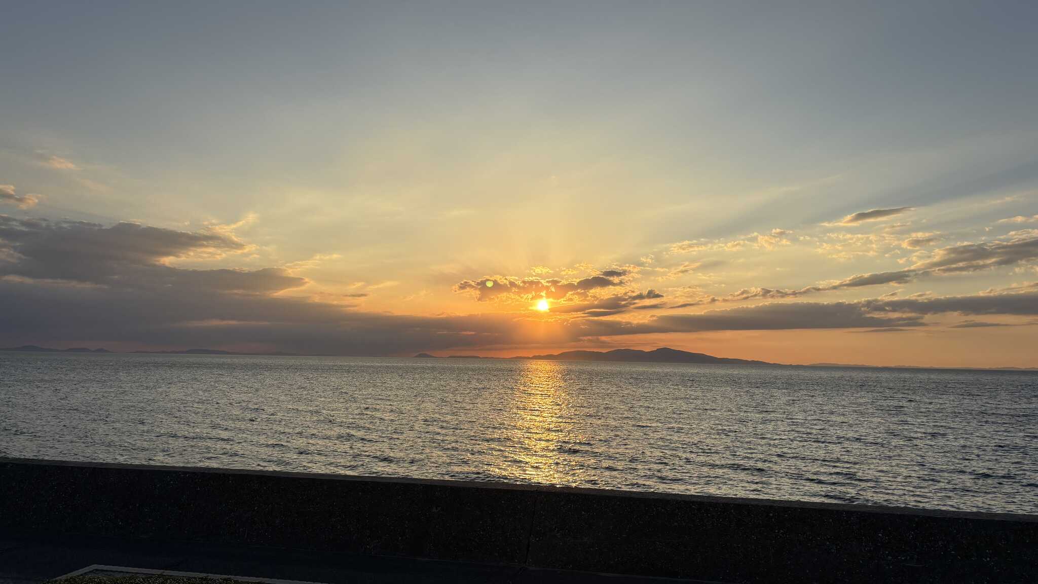 夕日