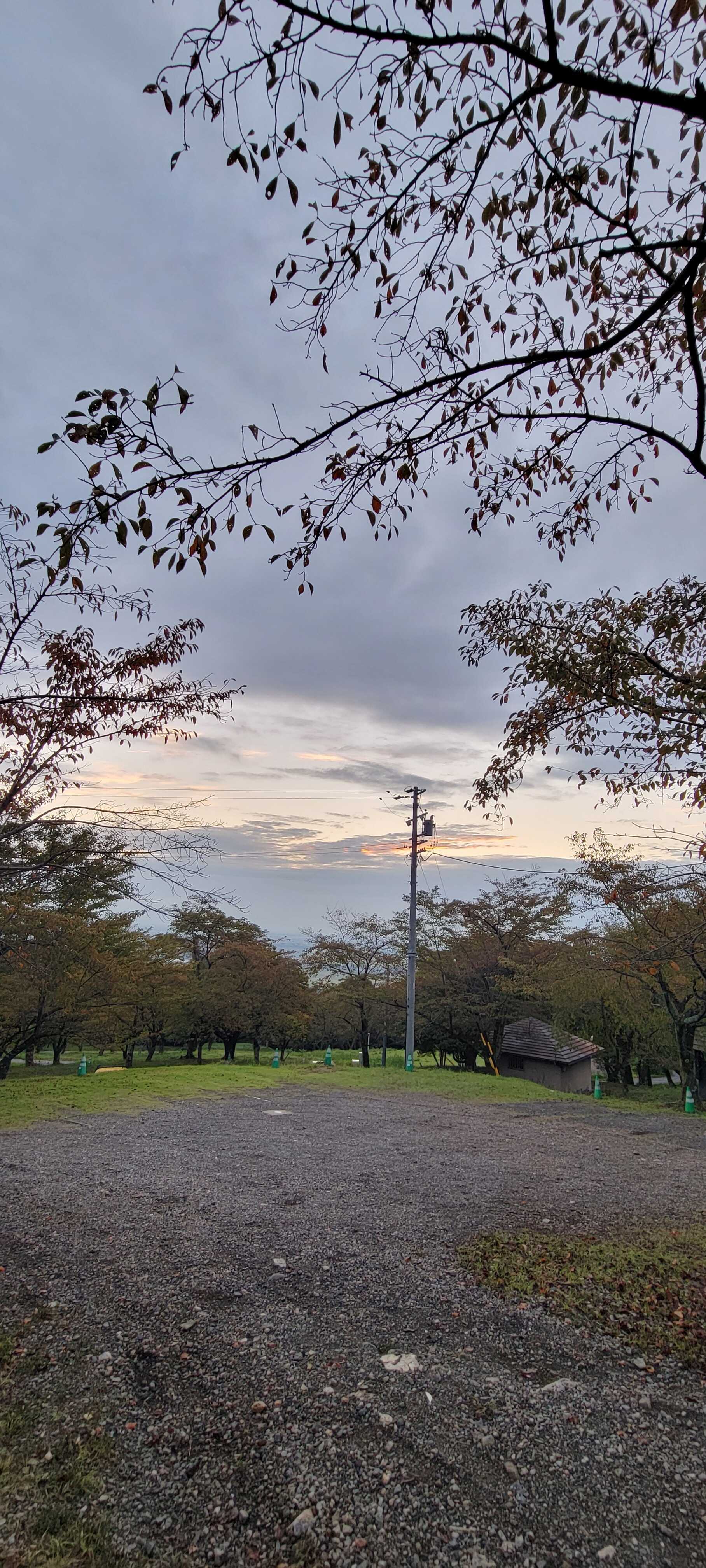 無人管理棟からの朝日