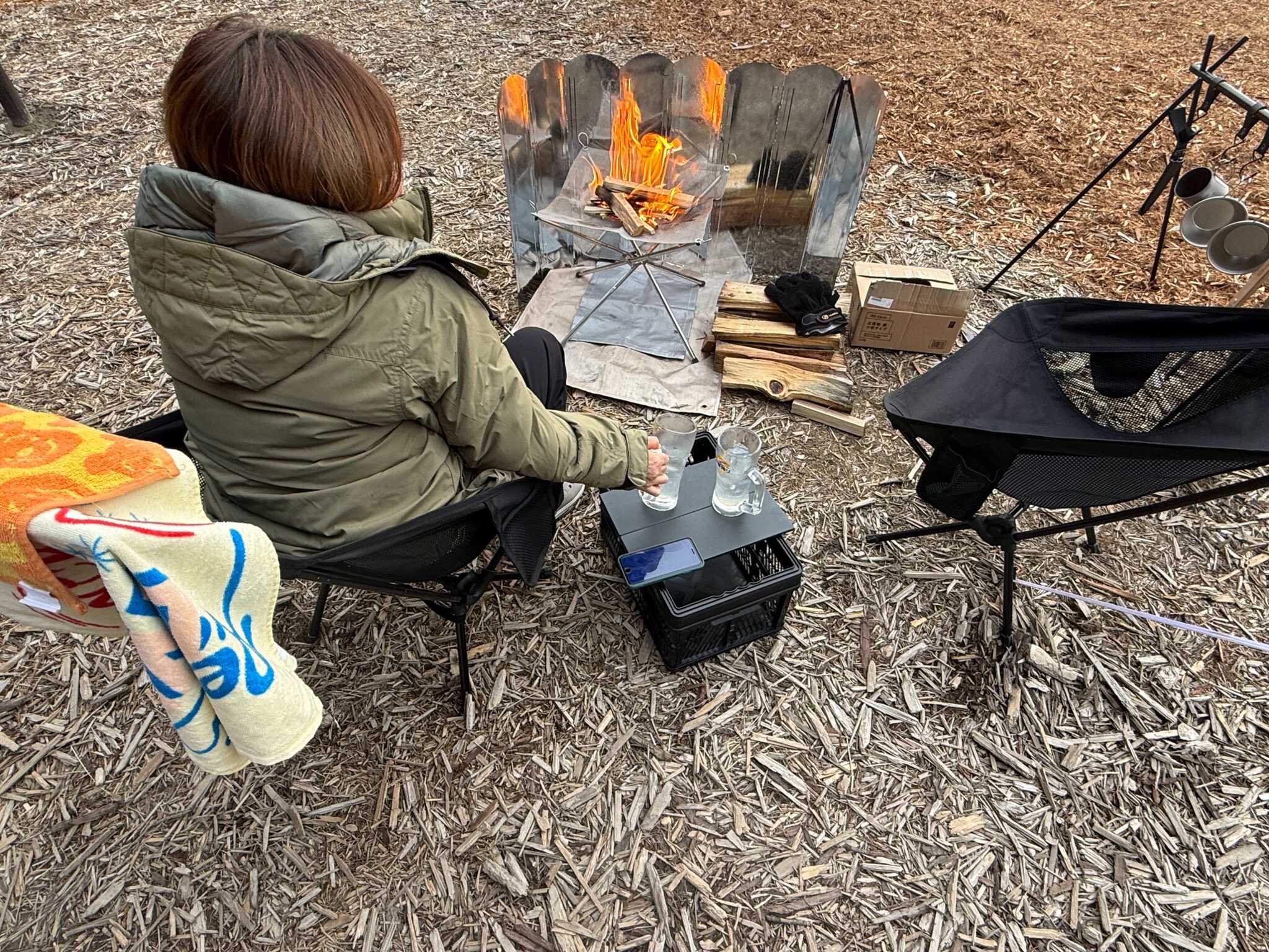 のんびり焚き火&レモンサワー