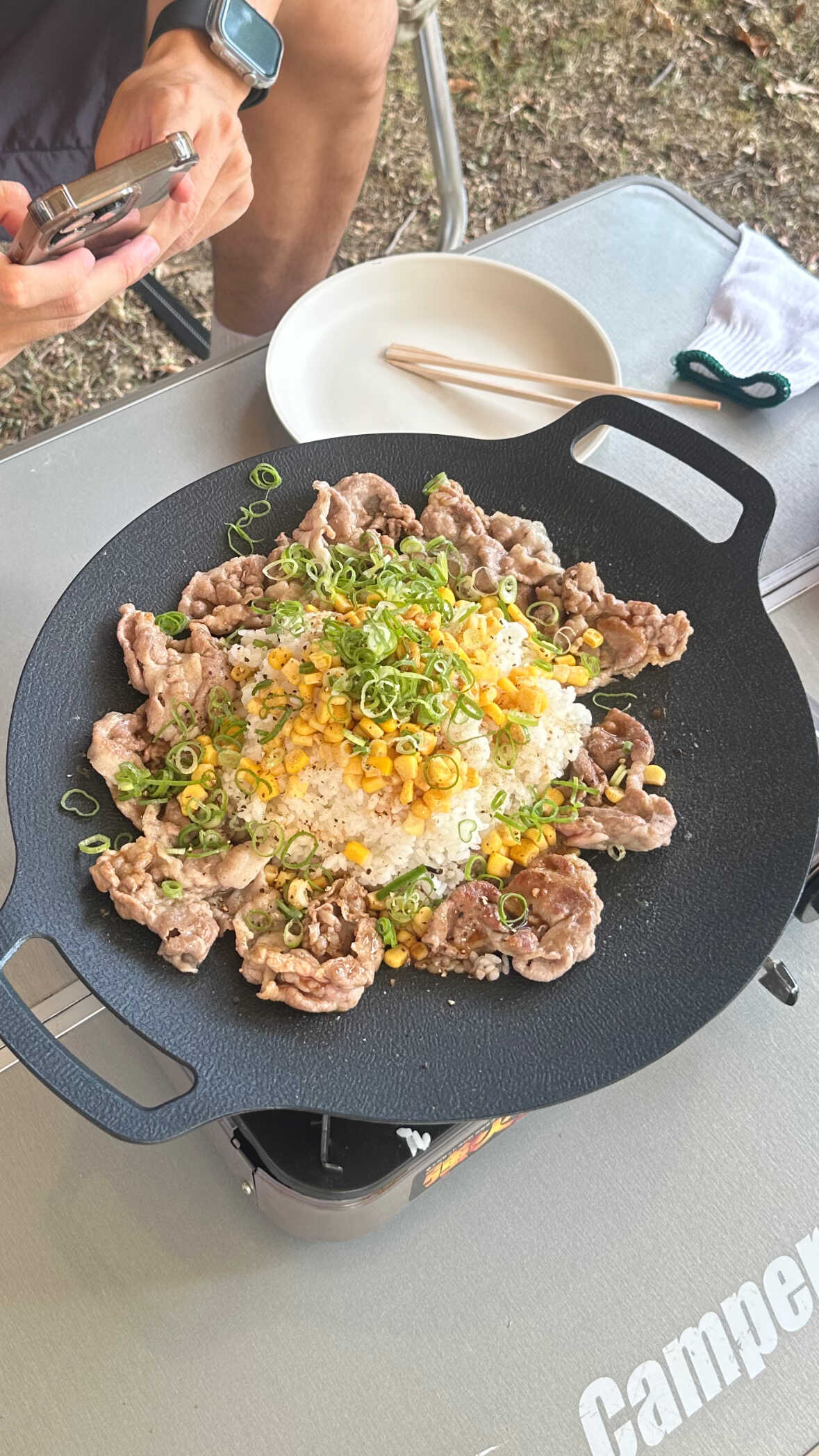 キャンプ飯