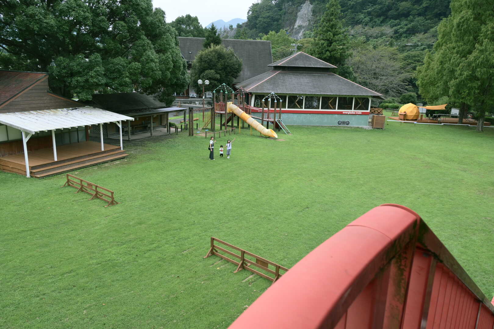 芝生フリーサイト 上から