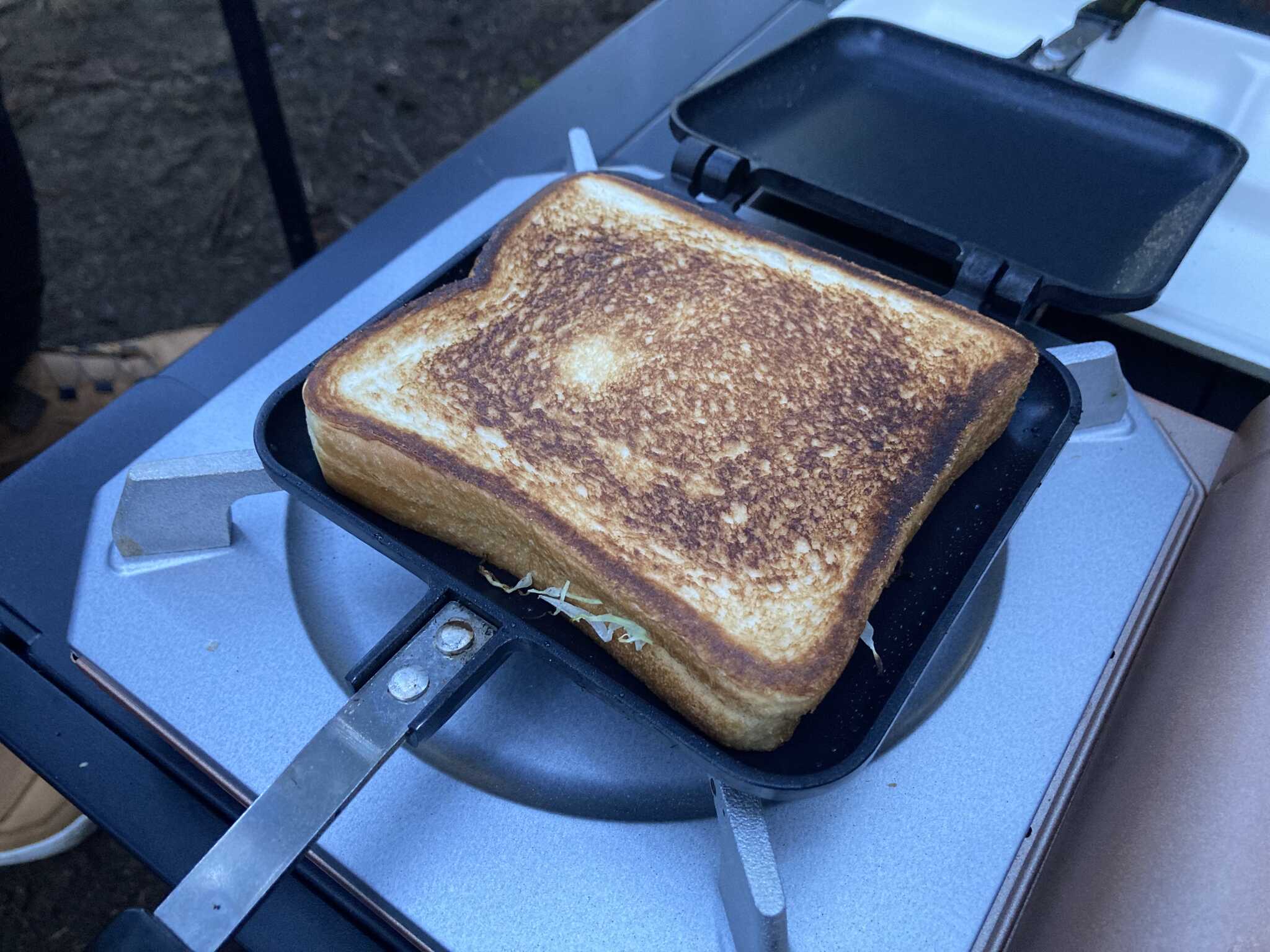 ホットサンドメーカーをお借りしました。きれいに管理をされていました。