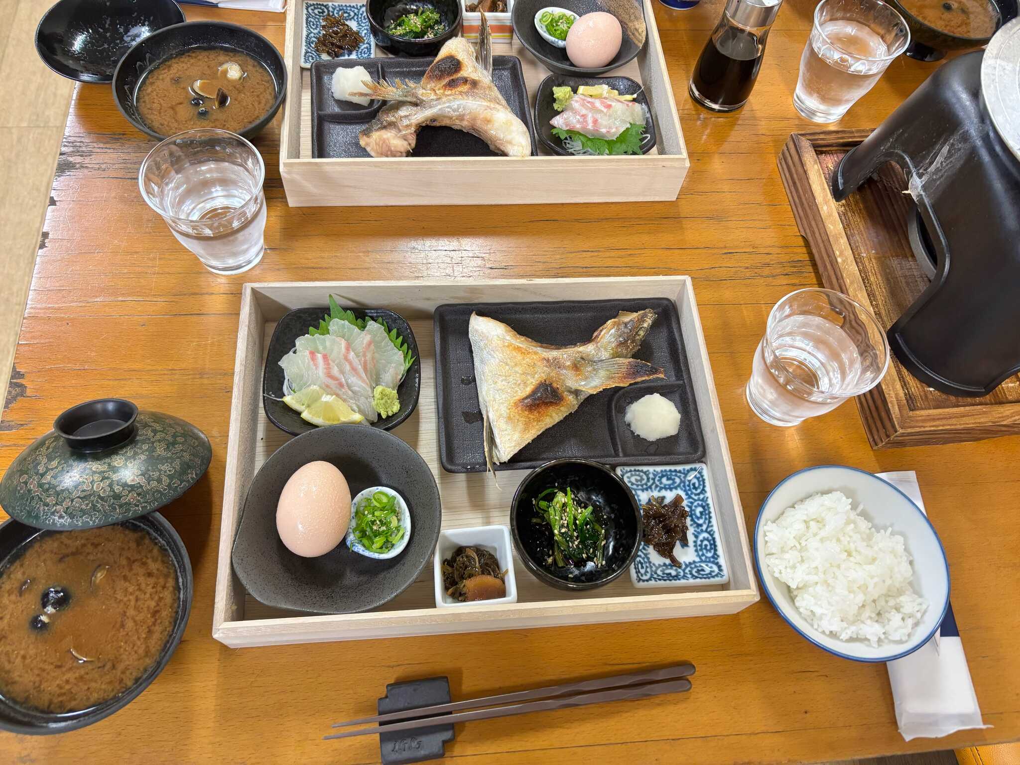 朝食