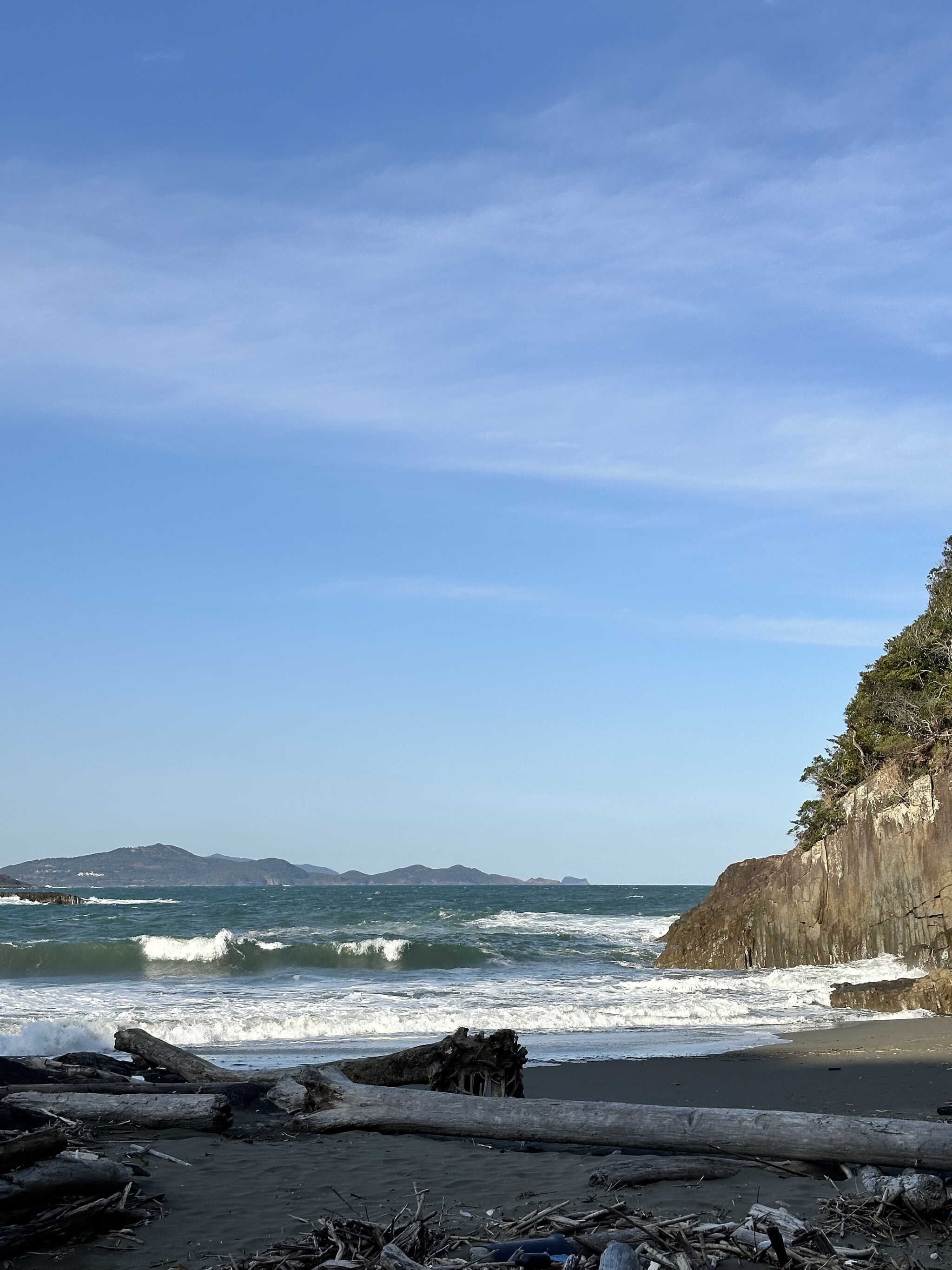釣り場の海