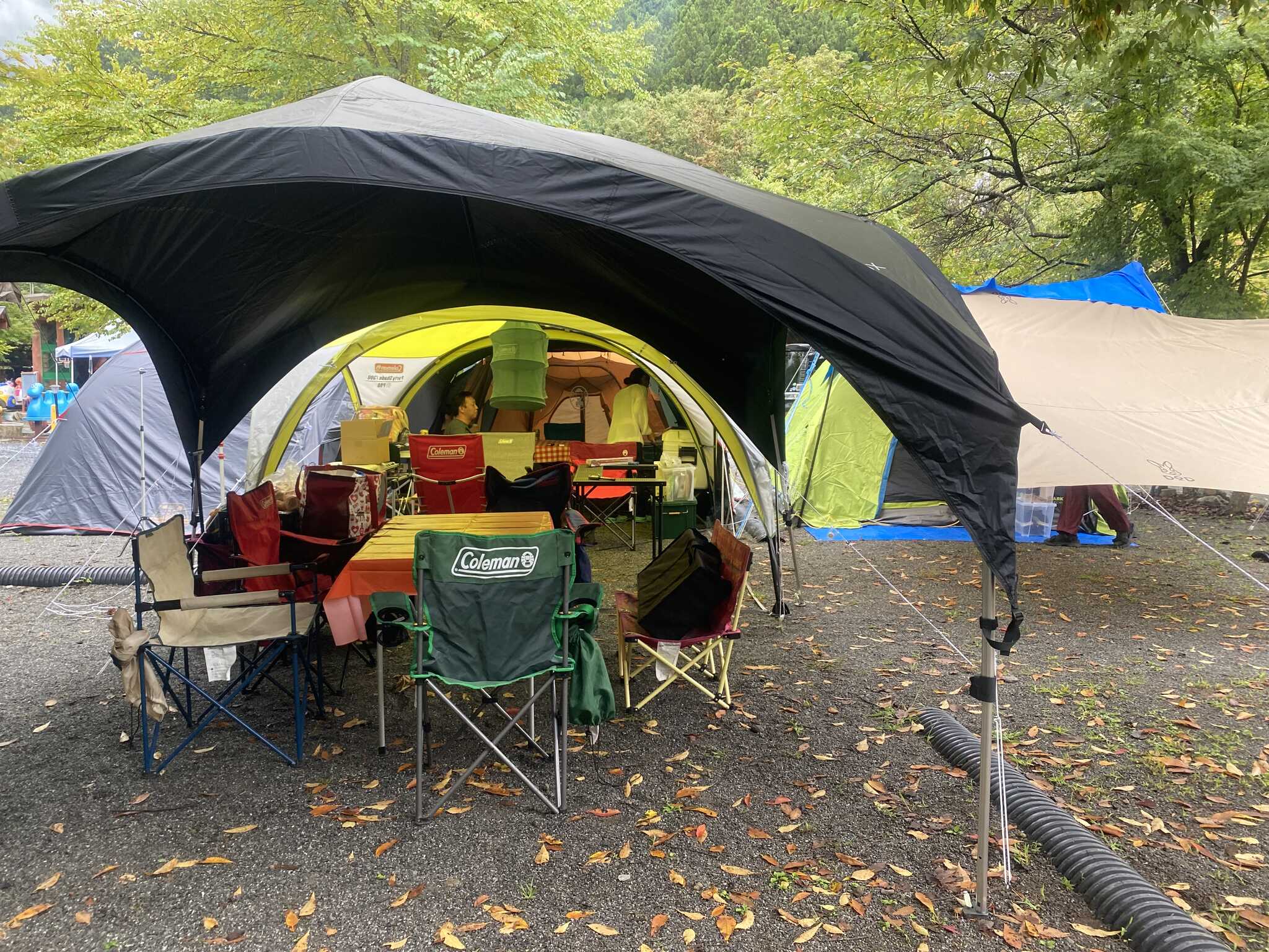 キャンプ場にて