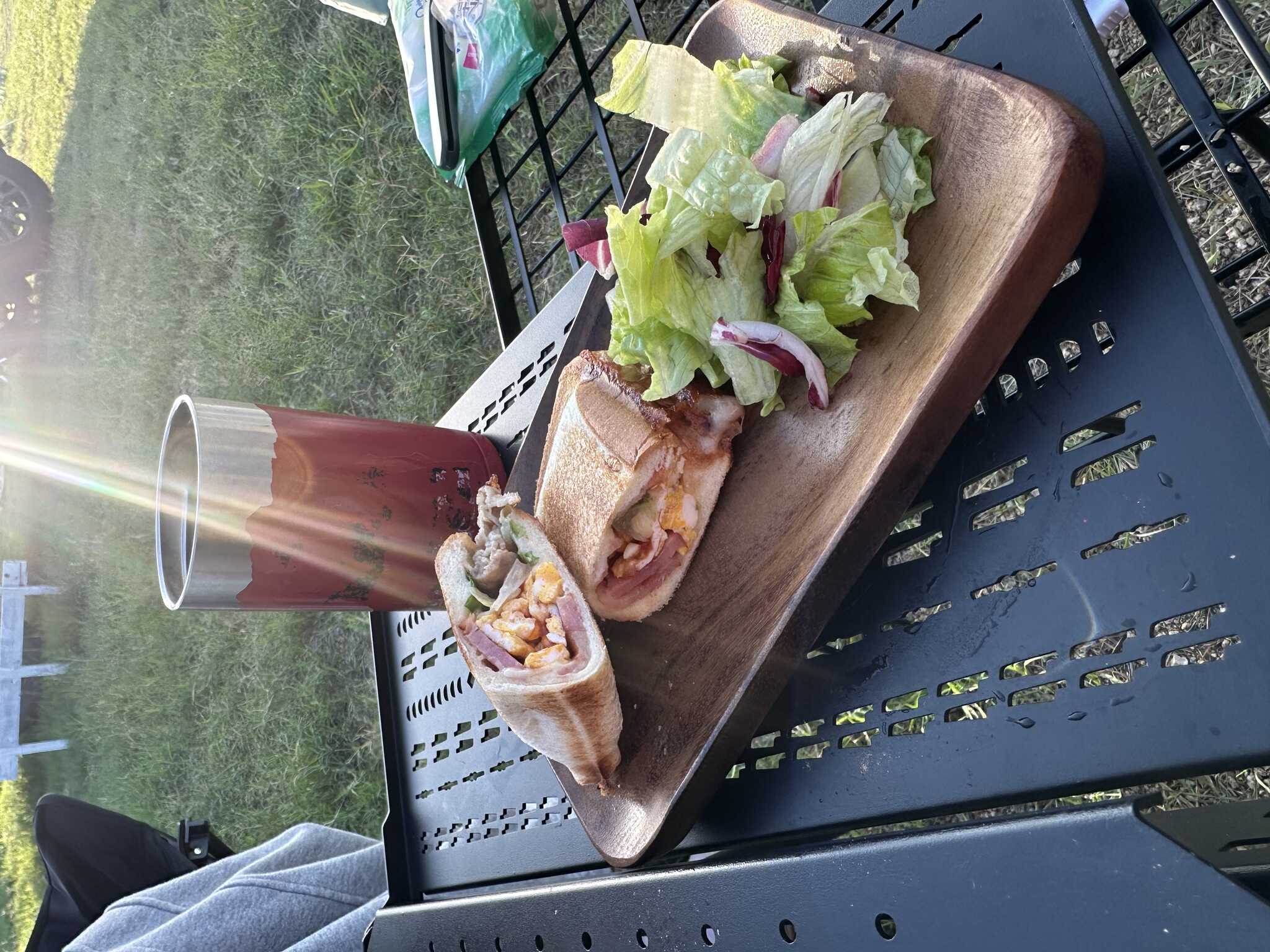 朝食