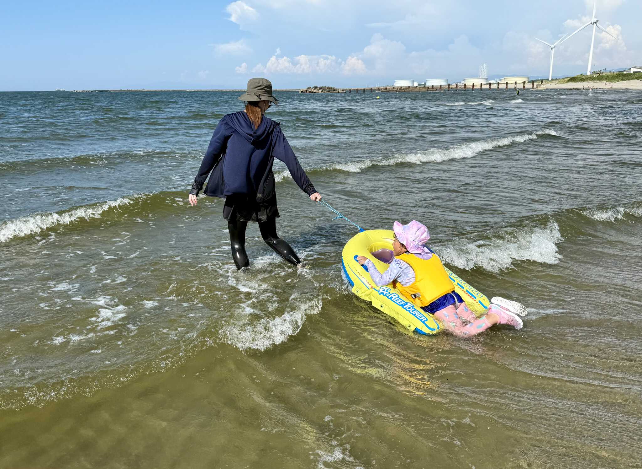 やはり海遊びがここのウリでしょう!