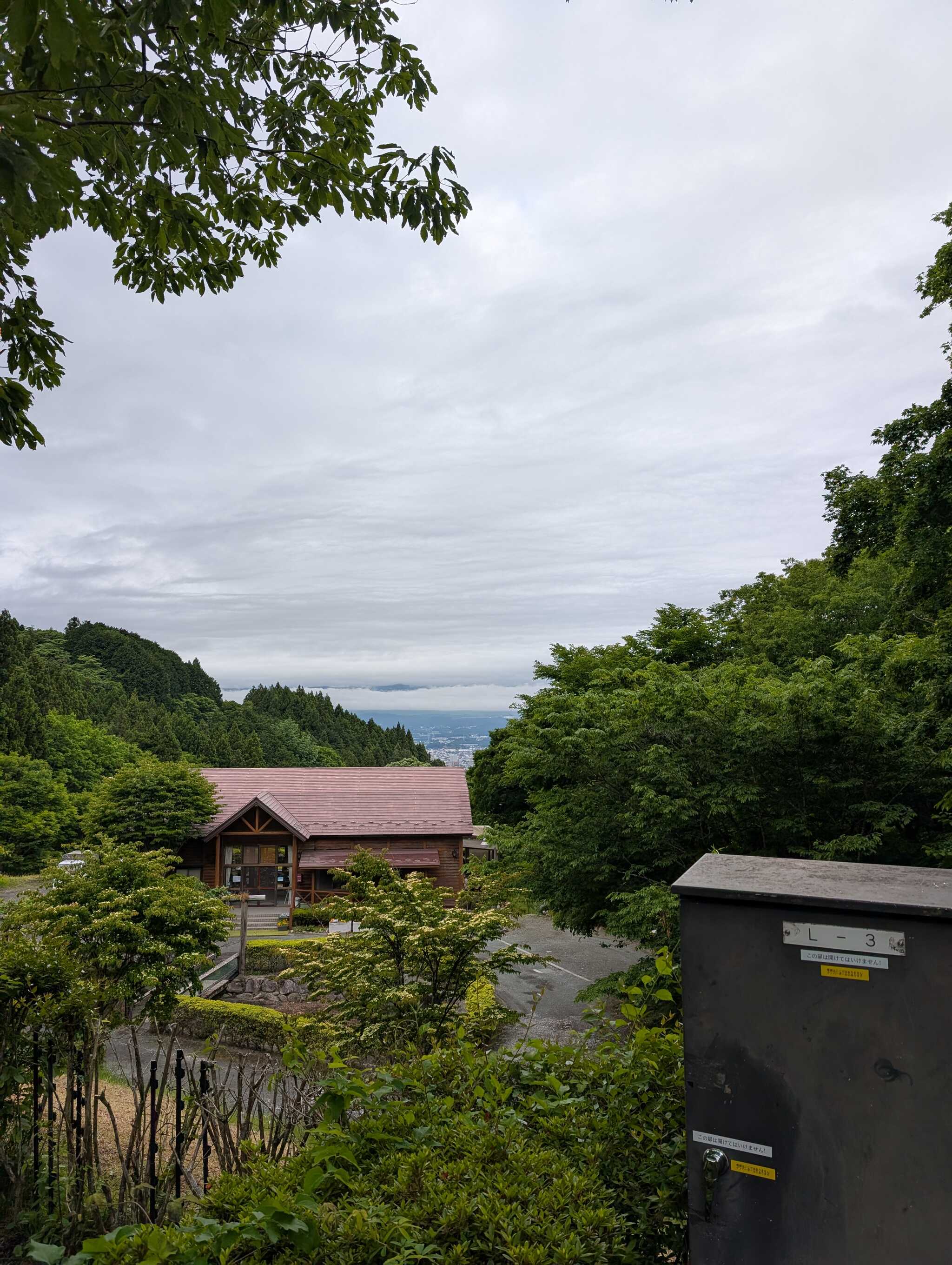 曇多め