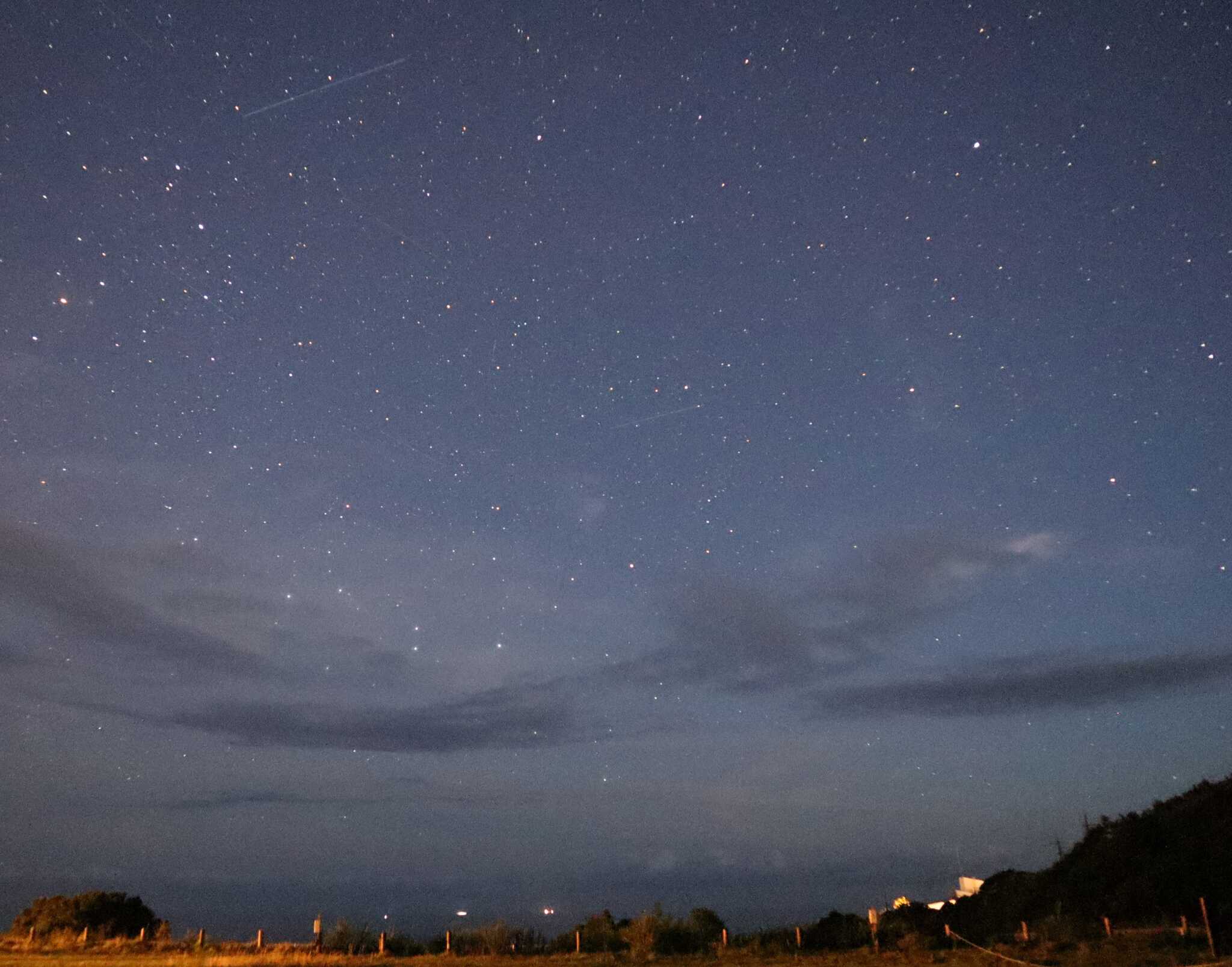 太平洋と星空