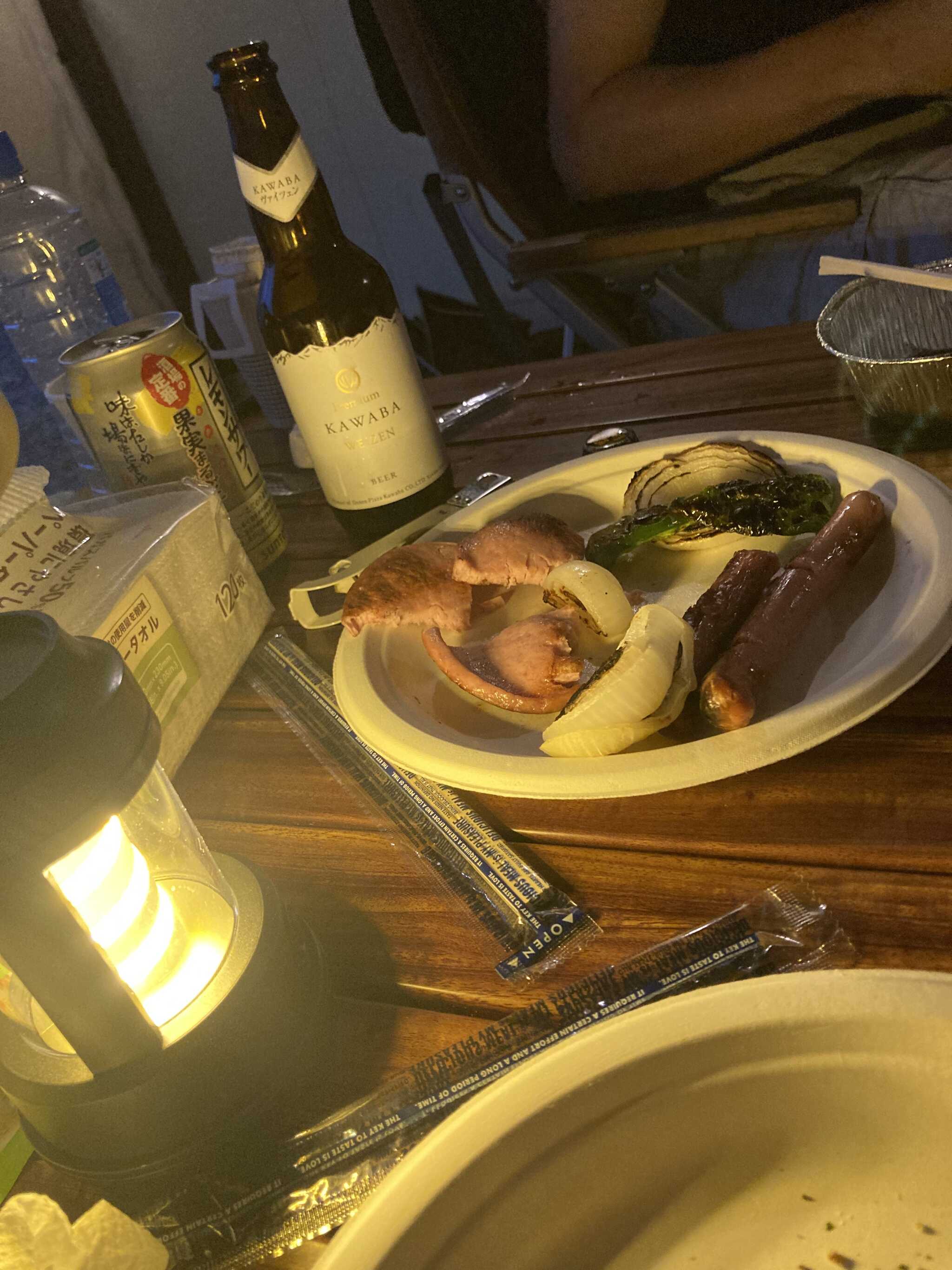 川場地ビールと地元食材で夕食のひと時