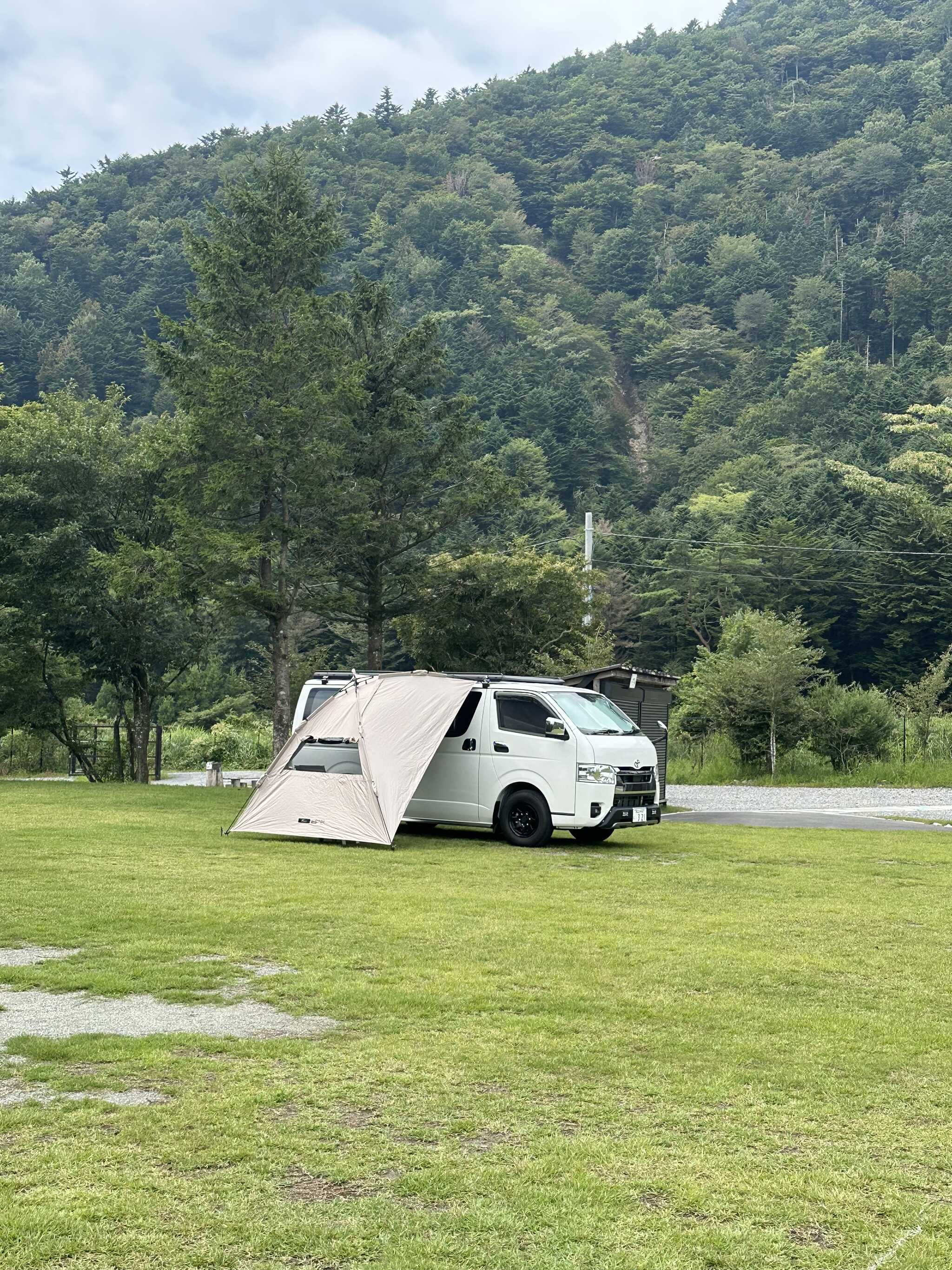 初めてのカーサイドタープ