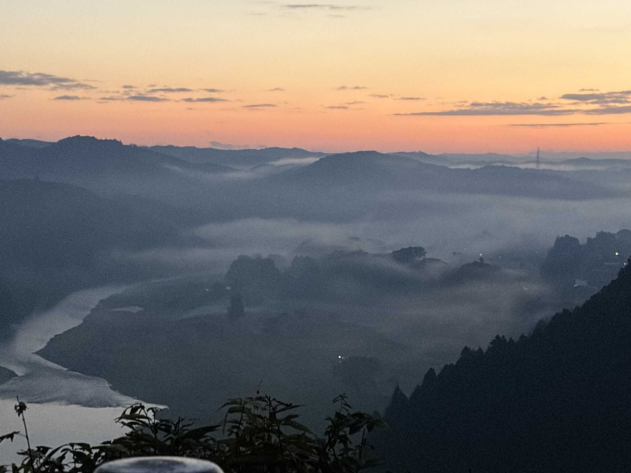 日の出頃の雲海