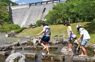 奥津川ラビンの里