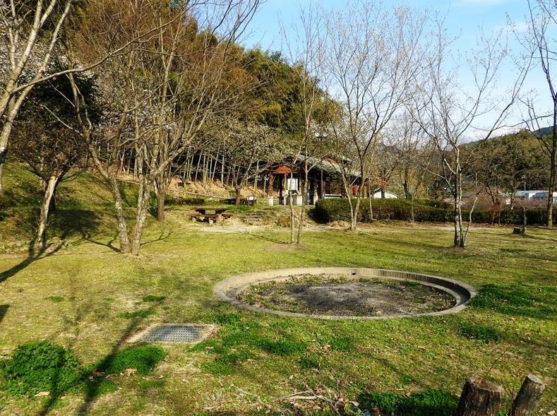 立神峡里地公園 キャンプ場