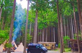 泉の森のオートキャンプ場