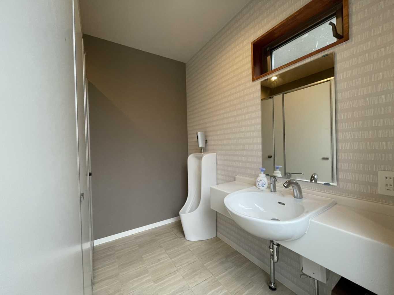 REWILD RIVER SIDE GLAMPING HILL photo 4