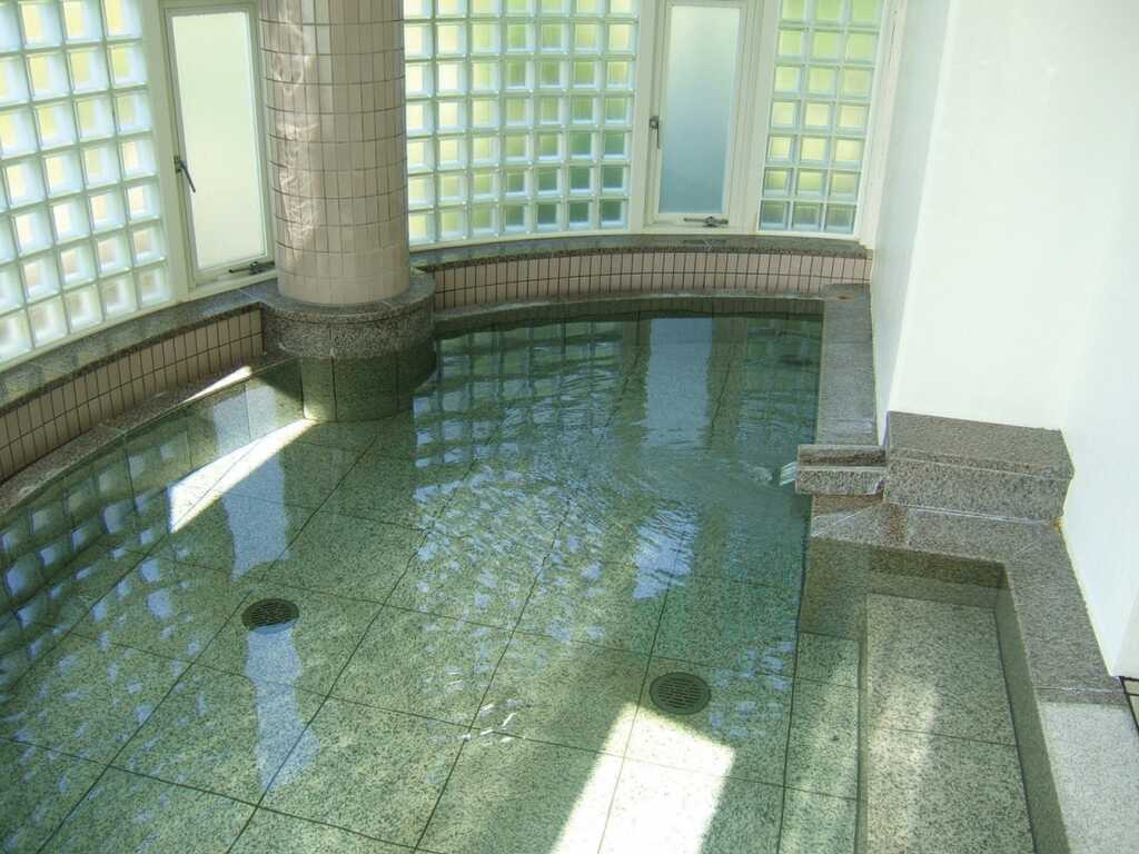 石見ワイナリー ゴールデンユートピアおおち 四季の杜(旧名:ステイ スイムアンドテニス美郷) photo 5