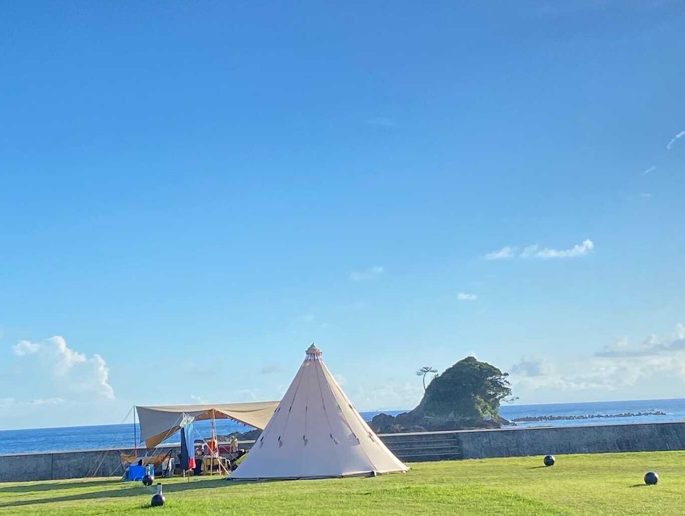 Azuri Camp Space
