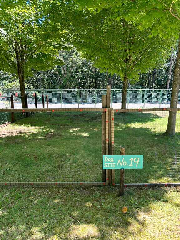 山に恋するキャンプ場(旧:やまびこの丘公園キャンプ場)