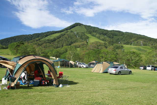チロルフリーサイト 斑尾高原キャンピングパーク なっぷ 日本最大級のキャンプ場検索 予約サイト なっぷ