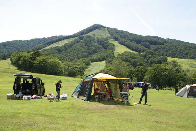 チロルフリーサイト 斑尾高原キャンピングパーク なっぷ 日本最大級のキャンプ場検索 予約サイト なっぷ